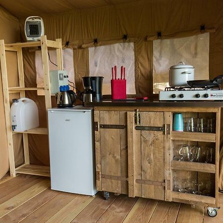 Hotel Safari Tent At Camping Le Roptai Rochefort Zewnętrze zdjęcie
