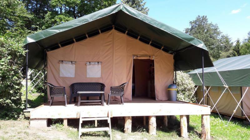 Hotel Safari Tent At Camping Le Roptai Rochefort Zewnętrze zdjęcie